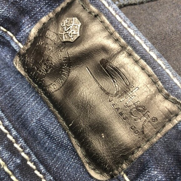 LIKE NEW VINTAGE SILVER SUKI DARKWASH MID CAPRIS 25x24 - Picture 6 of 15